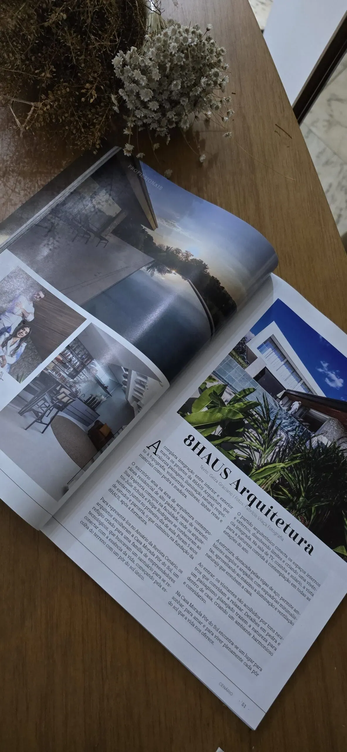 Morada Pôr do Sol featured in Cenário Arquitetura magazine